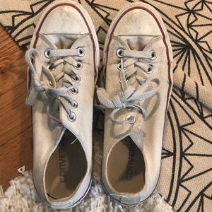 Low top white Converse